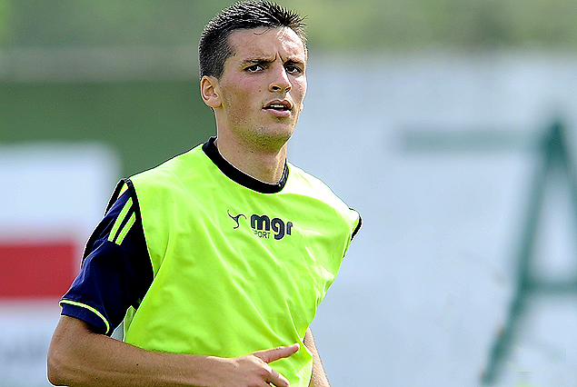 Mauricio Affonso en el ataque albiverde.