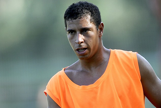 Diego "Zurdo" Rodríguez, sufrió una picadura, entrena en forma diferenciada. 