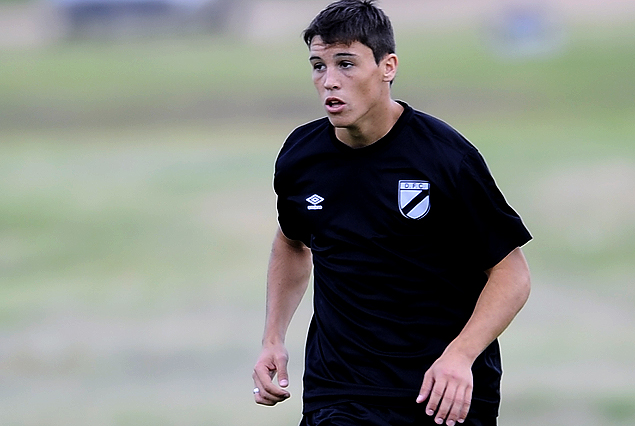 Federico Ricca fue titular en el empate de Danubio ante Crucero del Norte.