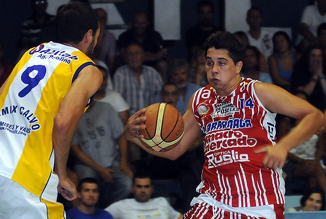 Auriblanco se puso 1:0 arriba en la serie final playoff por el segundo ascenso. 