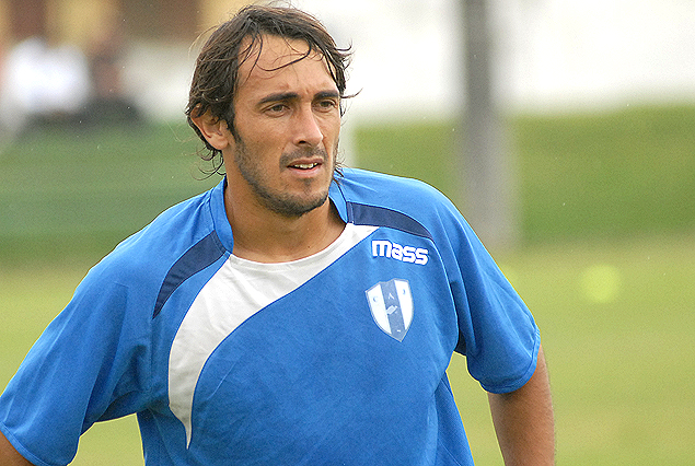 Despues de todos los golpes que le dieron frente a Peñarol, Gastón Puerari volvió a los trabajos normales. 