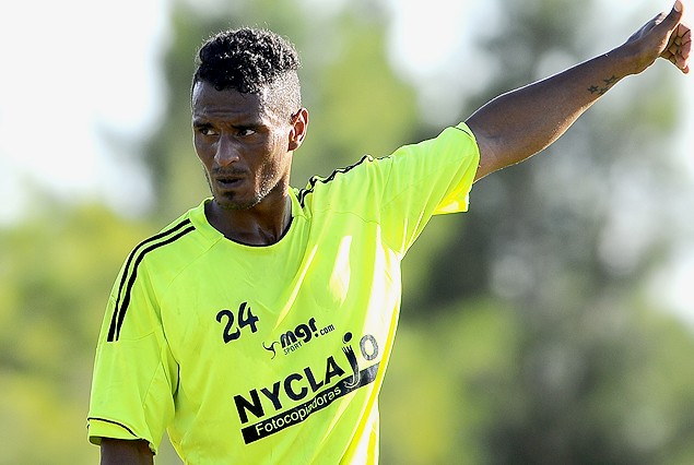 El Tanque Sisley apuesta a los goles de Yoel Burgueño. 