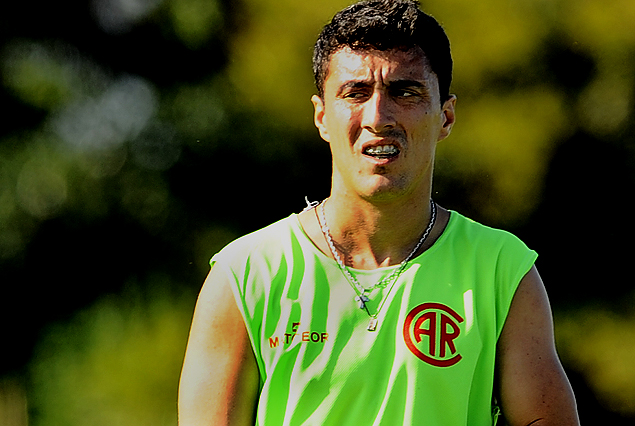 José "Rulo" Varela en el ataque de los rojos.