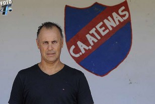 Arias en el club, emblema para la gente de San Carlos. 