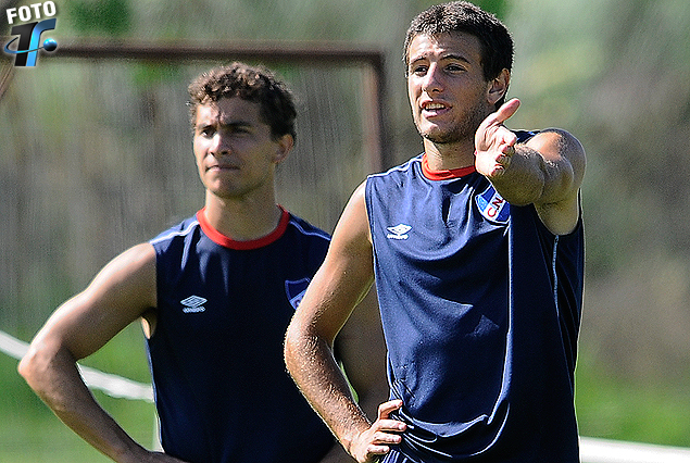 Leandro Barcia y Sebastián Fernández en la fórmula ofensiva tricolor que se mantiene.