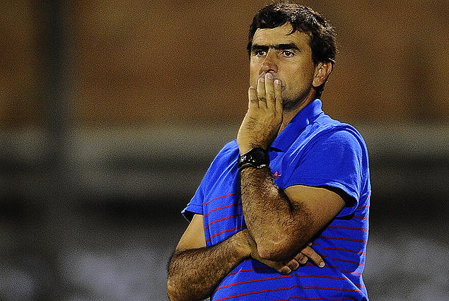 El Prof. Jorge Castelli, entrenador de Tacuarembó, valoró el punto frente a Peñarol. 