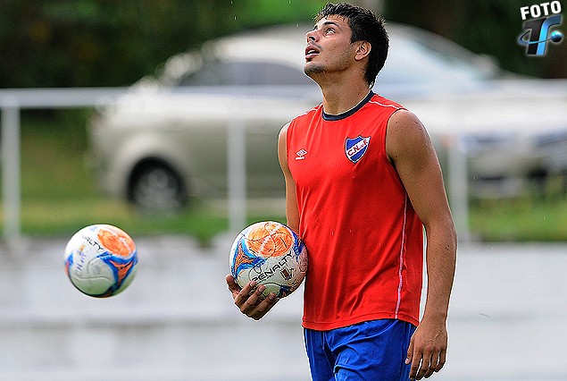 Guillermo De Los Santos se perfila para ser titular.