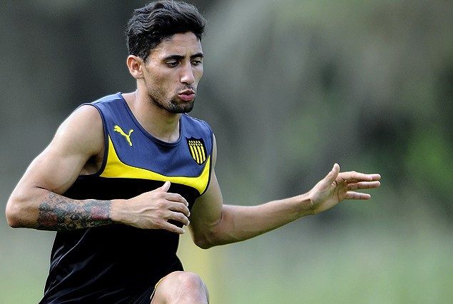 Jonathan Urretaviscaya.