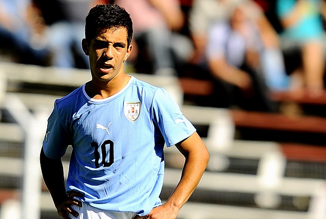 Leonardo Fernández titular en los celestes.