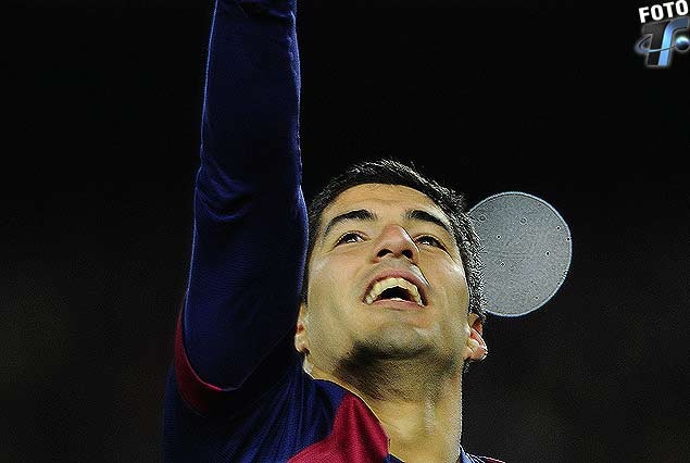 "Súper Suárez y semis" tituló el diario Sport de Barcelona.