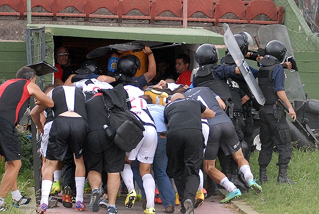 La increíblw salida que tuvieron que pasar los jugadores de Danubio.