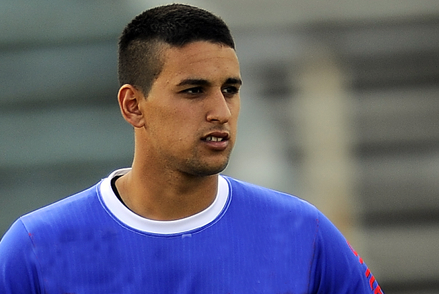 Carlos Techera, el ex arquero de Villa Teresa, tendría el domingo su bautismo oficial.