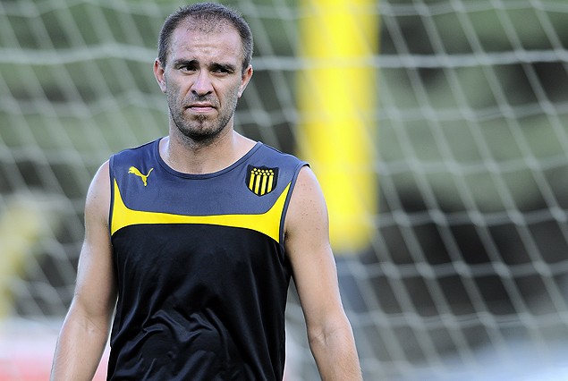 PRONTO PARA VOLVER: Carlos Valdez se perfila para ser titular el sábado en el carbonero. 