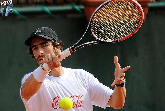 Pablo Cuevas le ganó a Dudi Sela