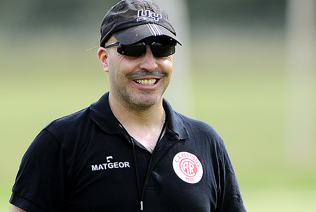 Profesor Fabián Boyaro, preparador físico de los rojos.