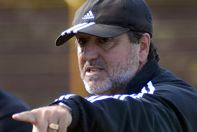 Jorge Barrios, el técnico de Rampla Juniors, intenta recomponer a los rojiverdes.