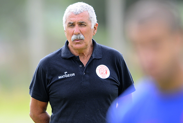 Manuel Keosseian, DT de Rentistas.