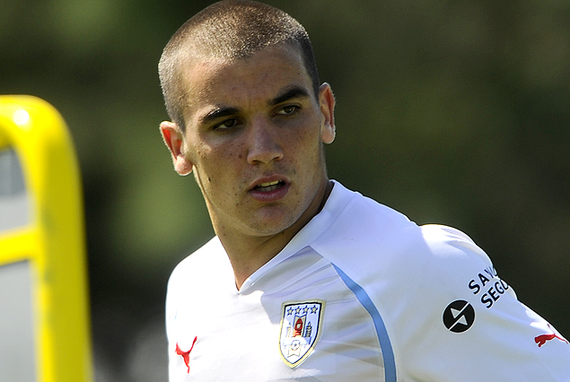 Mauro Arambarri concentra en Defensor Sporting.