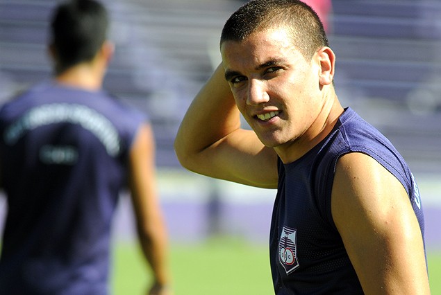 "BOMBA": Mauro ARrambarri con chance de ser titular en Defensor.