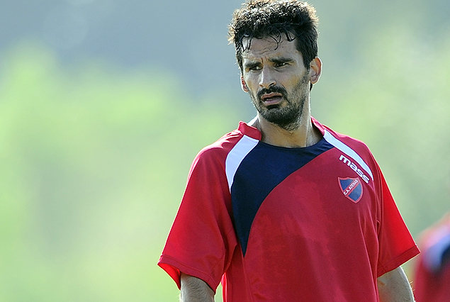 Michel Acosta está con posibilidades de ingresar a los once.