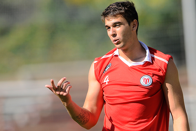 Agustín Ale regresa a la zaga en River Plate.