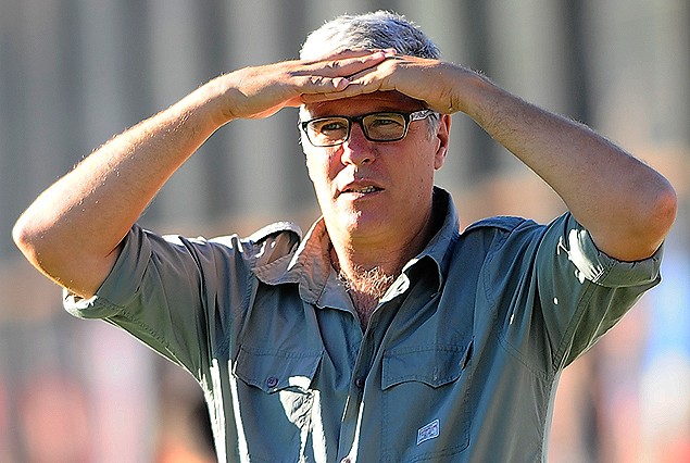 Alvaro Gutiérrez, el técnico de Nacional, en el Parque Viera y el horizonte puesto tanto en el Torneo Clausura como en la tabla anual. 