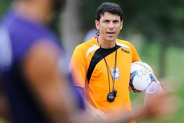 Mauricio Larriera, DT de Defensor Sporting.
