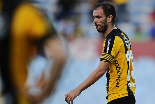 Carlos Valdez fue amonestado y no juega ante Rampla Juniors.