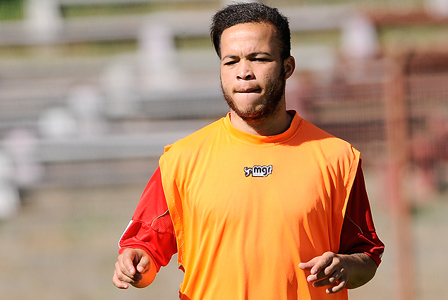 Fabián Bastidas, colombiano será el sustituto de Cristian Techera