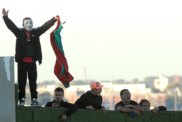 hinchas-rampla-apostilla