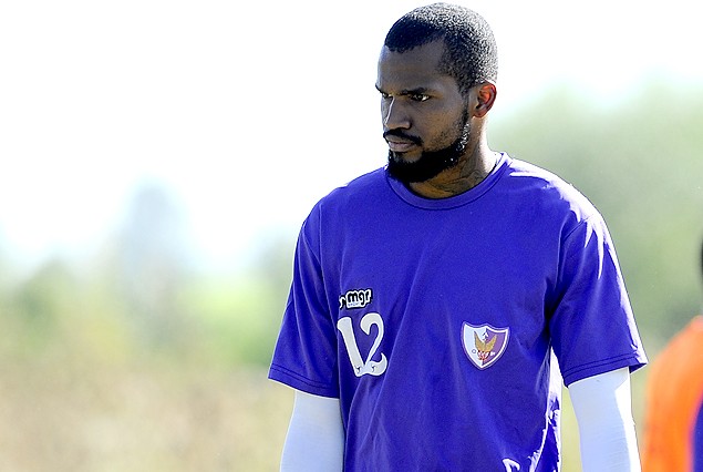 El golero Luis Mejía en sanidad. 