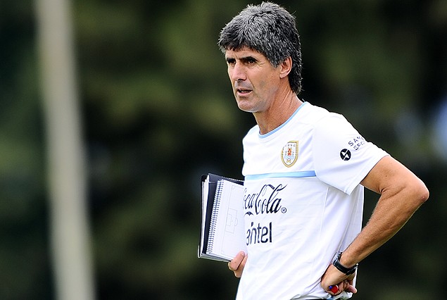 Santiago Ostolaza asume en el Parque Roberto. 