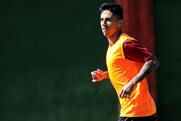 Paul Dzeruvs estará en el ataque ante Nacional. 