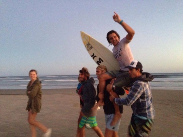 Vargas, al salir de la final de la CXopa Hurley Uruguay Open 2015. Foto: Facebook USU