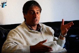 "A Primera División con muchos jugadores del club"