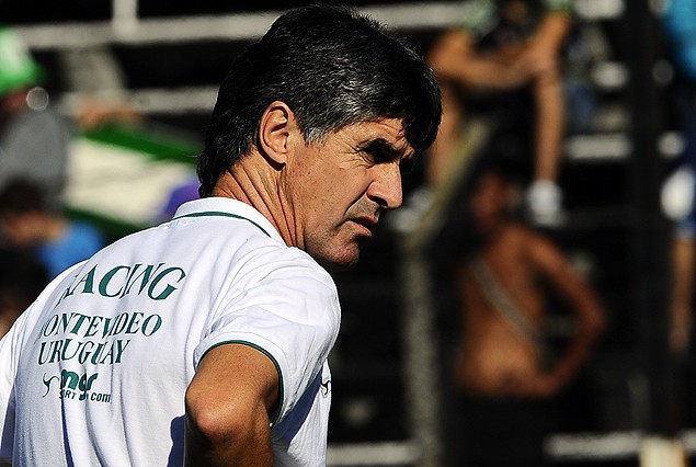 Santiago Ostolaza logró segundo triunfo consecutivo en Racing. 