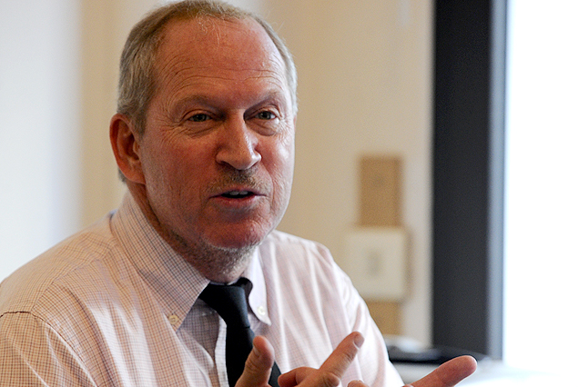 El Cr. Daniel Jablonka, presidente de Defensor Sporting.