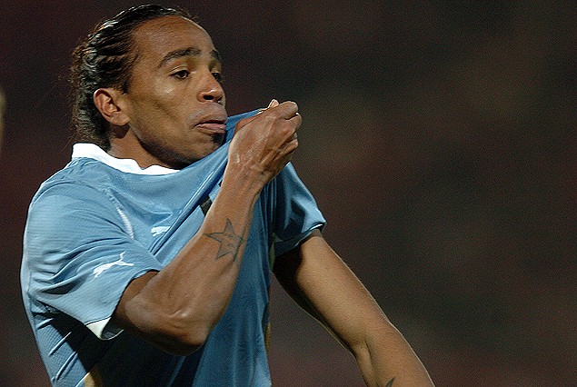 El festejo de Alvaro Pereira en Mendoza, en el empate 1-1, última vez que los enfrentamos por la Copa América en el 2011.