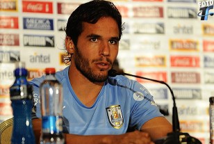 "No vamos a elegir rivales, sería un error de parte nuestra", señaló Alvaro "Tata" González.