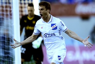 Iván Alonso, el goleador tricolor y del Uruguayo con 23 anotaciones.