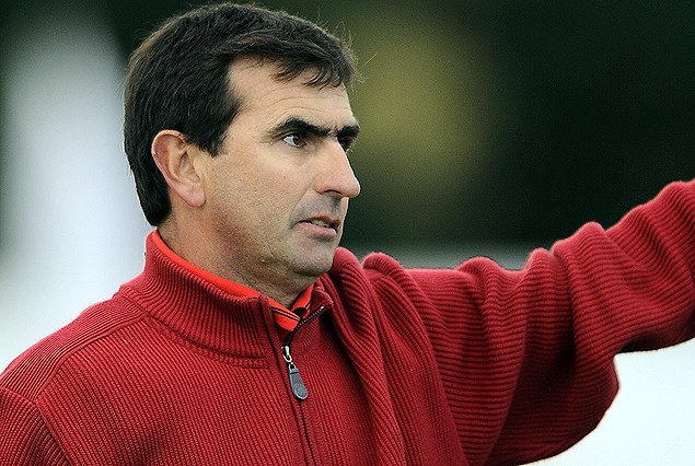 El profesor Jorge Castelli, será el nuevo entrenador de los de La Curva.