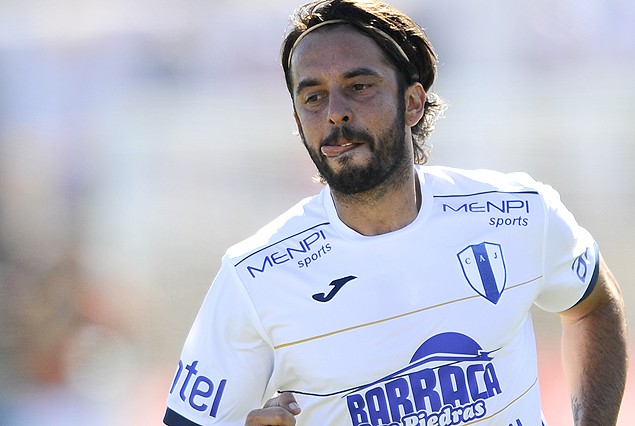 Jorge "Malaka" Martínez sigue en Italia.