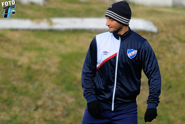 Gonzalo Porras firmará contrato con Nacional por dos años.