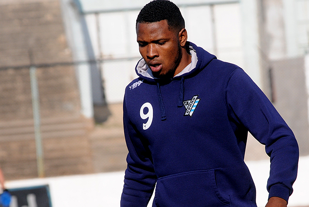 Hugo Silveira entrenó el lunes en el Estadio Tróccoli.
