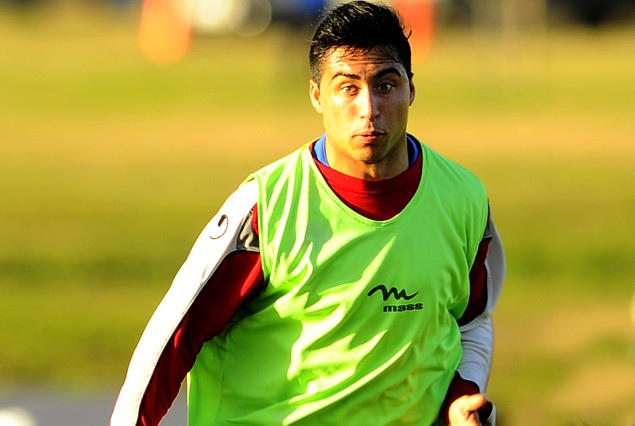 Jaime Báez, la cara nueva en el entrenamiento del lunes en Juventud.