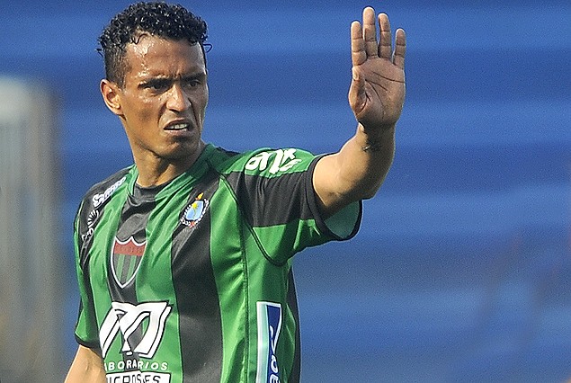 Yoel Burgueño, seguirá su carrera en Villa Teresa.