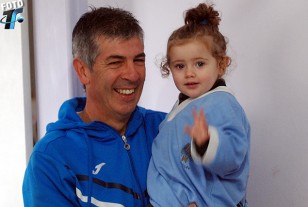 miguel-peirano-chica-medio