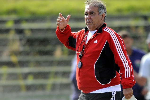 El "Tola" Antúnez prepara a El Tanque para el Apertura 2015/16. 