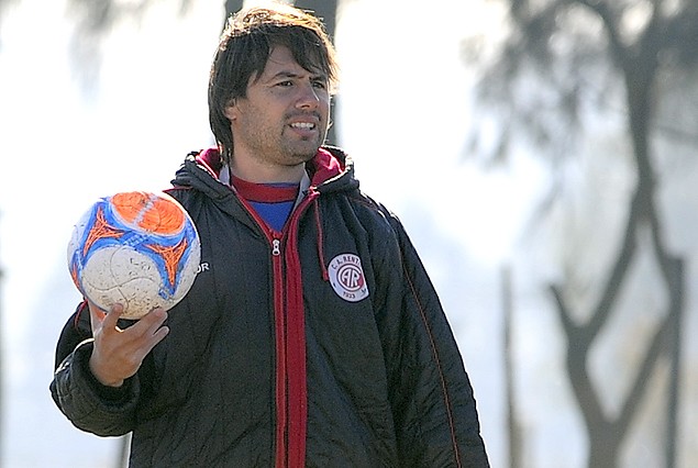 Valentín Villazán y su primer año como entrenador en primera división. 