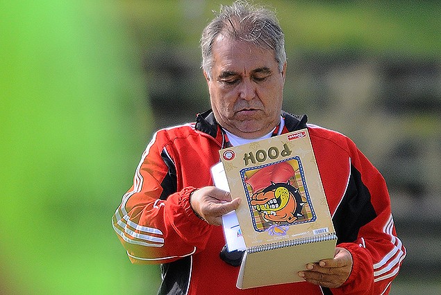 Julio César Antúnez, DT de El Tanque Sisley.